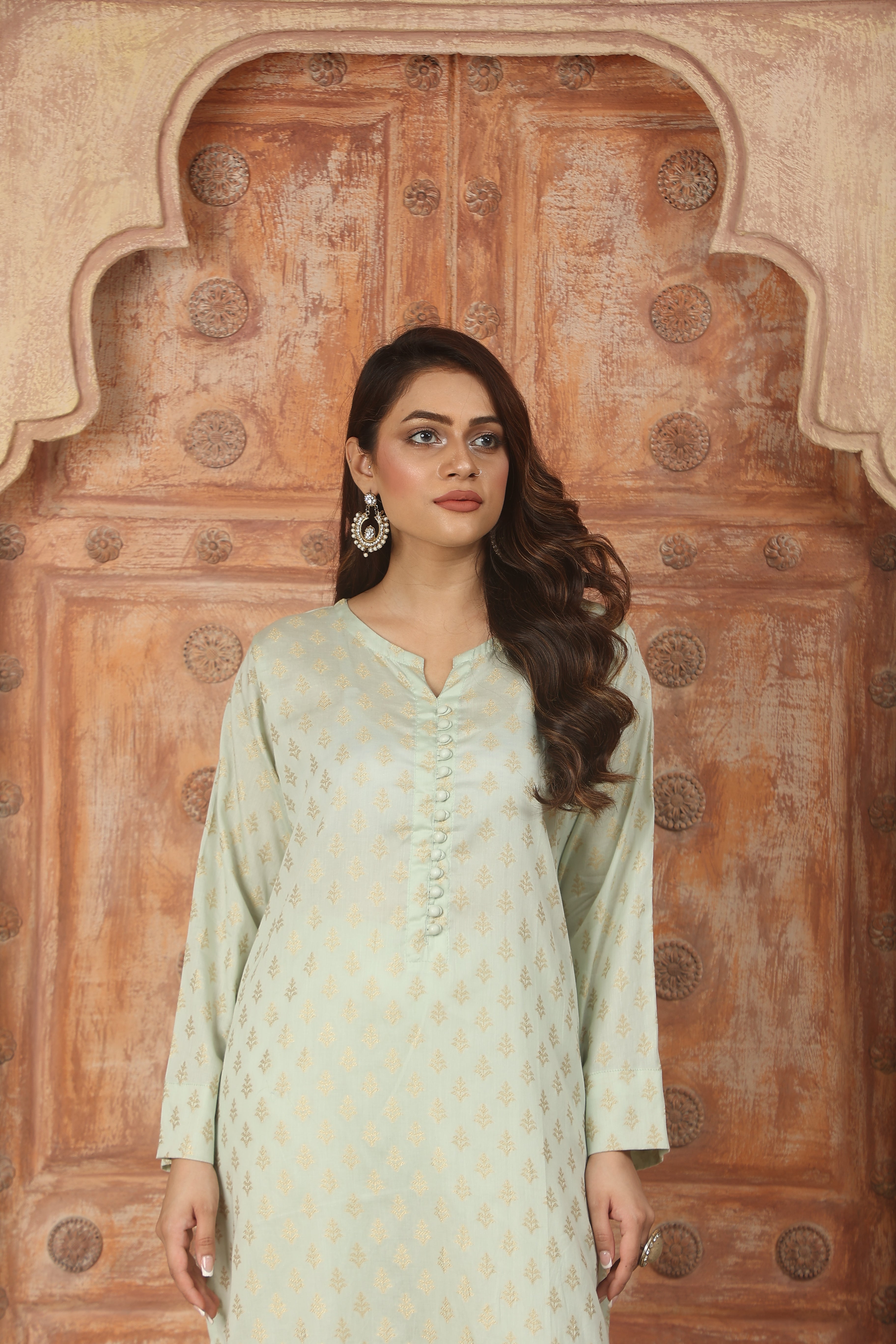 ASH GRAY EMBROIDED 2PCS FABRIC LAWN SUIT