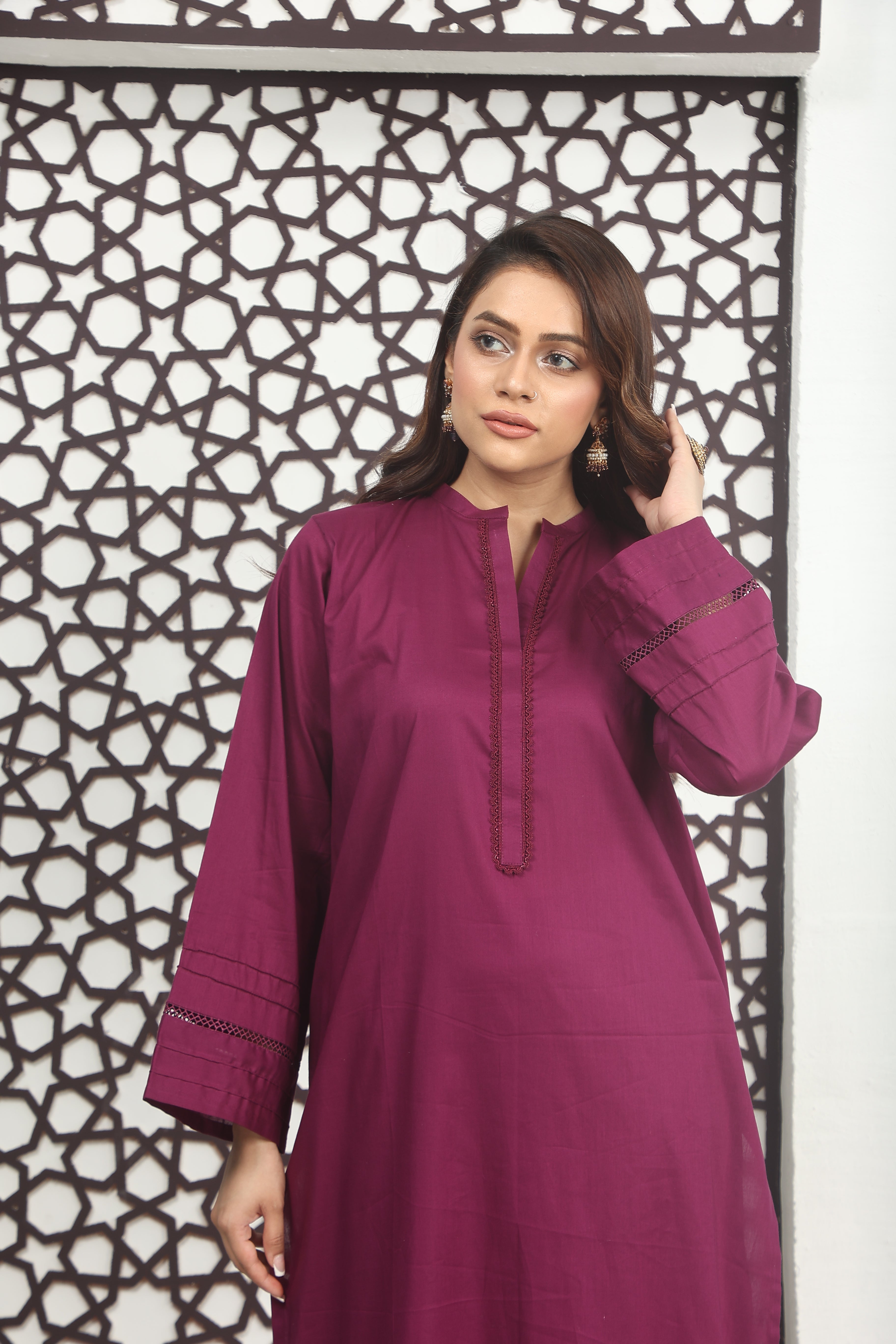 MAGENTA 2PCS EMBROIDED FABRIC LAWN SUIT